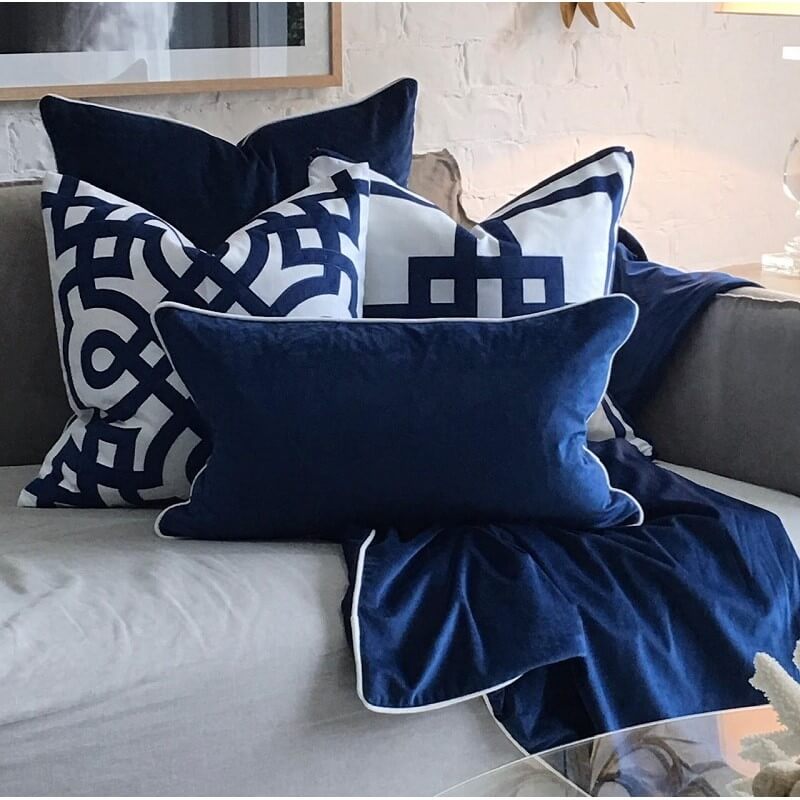 Rodeo Royal Velvet Comfort Throw - Navy