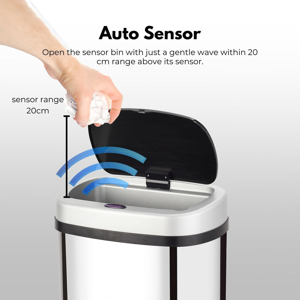 Mirror Oval Silver Sensor Bin - 70L